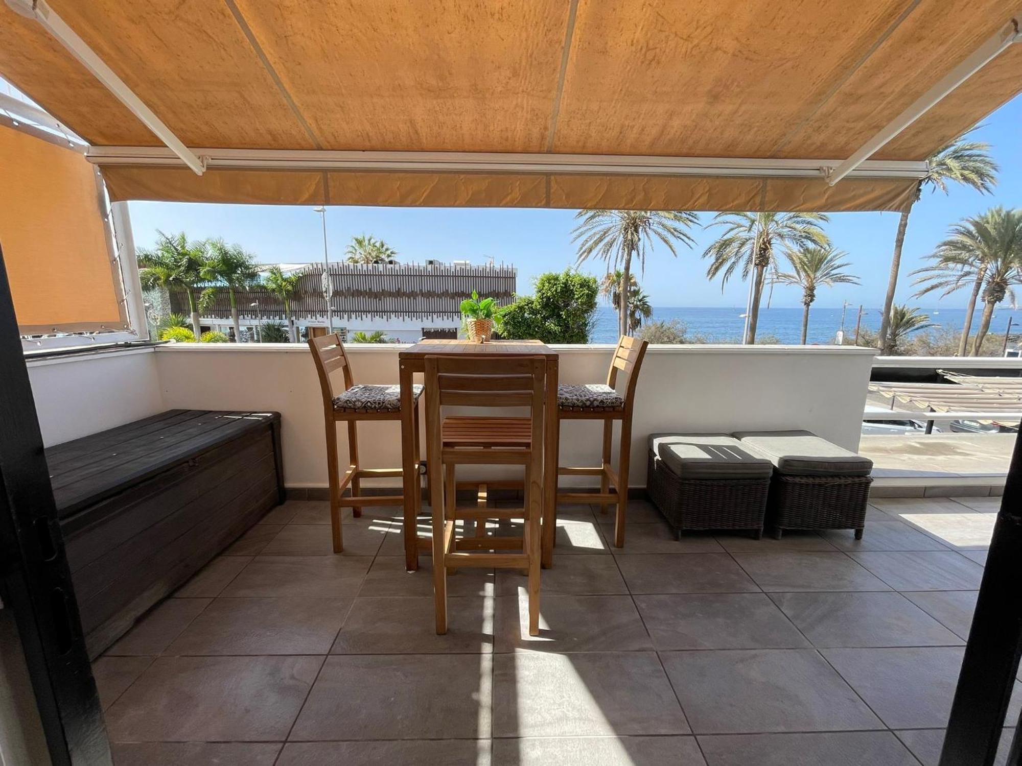 Front Of A Beach Aircon Las Americas Costa Adeje Playa de las Americas  Exterior foto