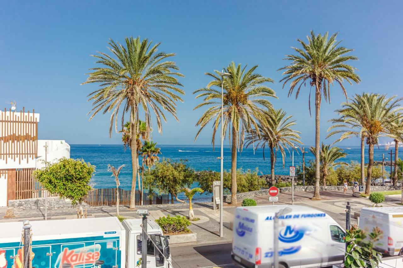 Front Of A Beach Aircon Las Americas Costa Adeje Playa de las Americas  Exterior foto